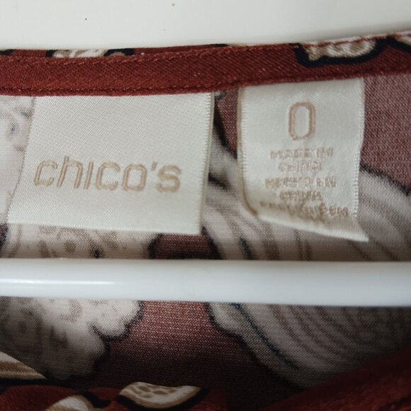 Chicos Twist Front Scrolls Top Women’s Size 0 Small Keyhole Neck 3/4 Sleeve - Picture 4 of 7